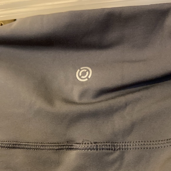 Athletic Leggings Gray IO Core Women's 2 XL - Picture 6 of 6